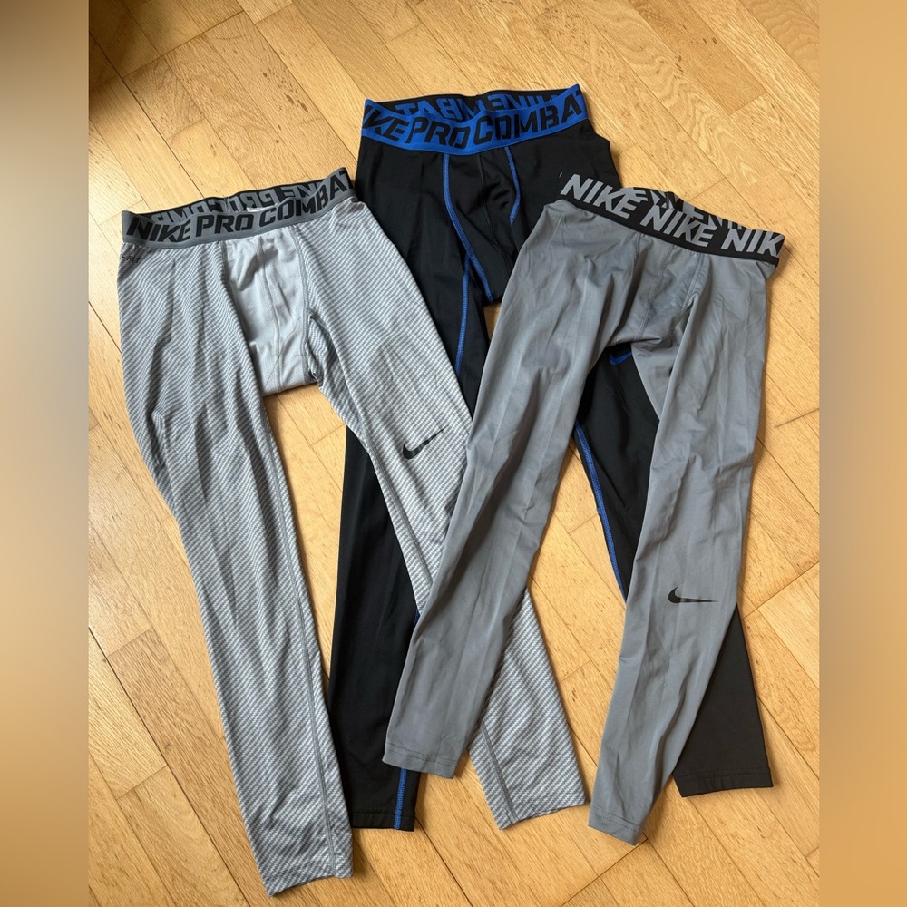 3 Pair Nike Men's Leggings - medium